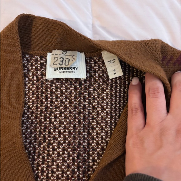 Burberry Tan Checkered Cardigan Women's - Picture 6 of 11
